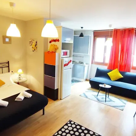 Apartment Apartamento Colombia Gijon